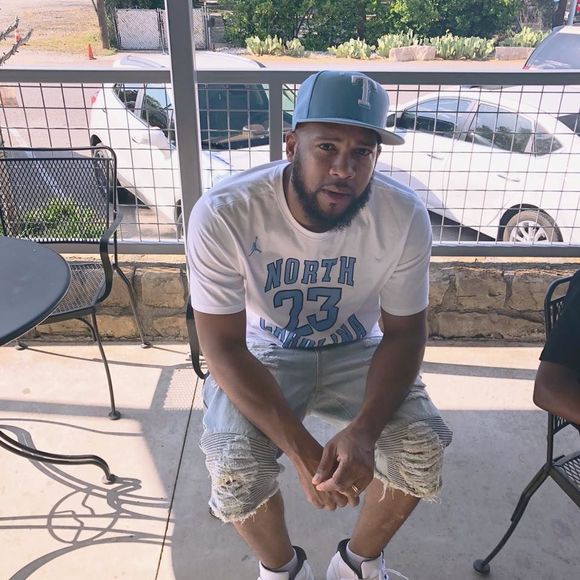 Meet your Posher, Sheldon - Picture 1 of 1